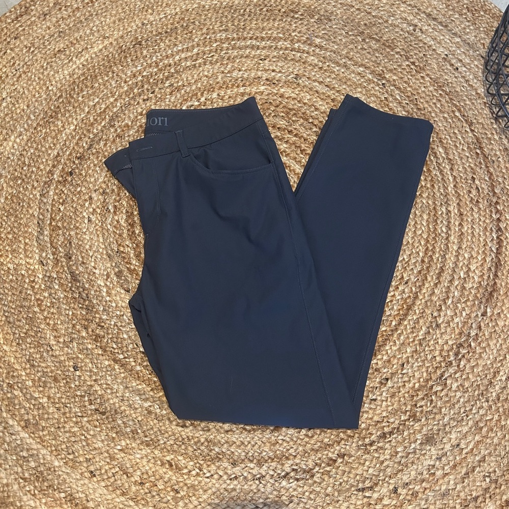 Men's Gray Vuori Meta Pants